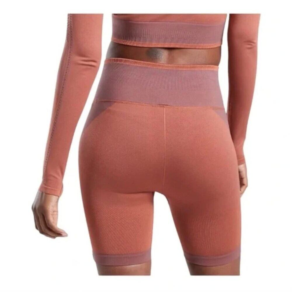 Athleta Legend Seamless Bike Short Women's Size 2X  Estruscan Red Flora Mauve ER
